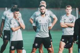 Jugadores del Orlando City de la MLS en los primeros entrenamientos en el complejo ESPN de Disney donde se llevará a cabo la competencia.